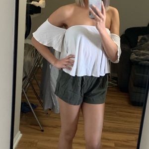 🆕 off the shoulder flowy top